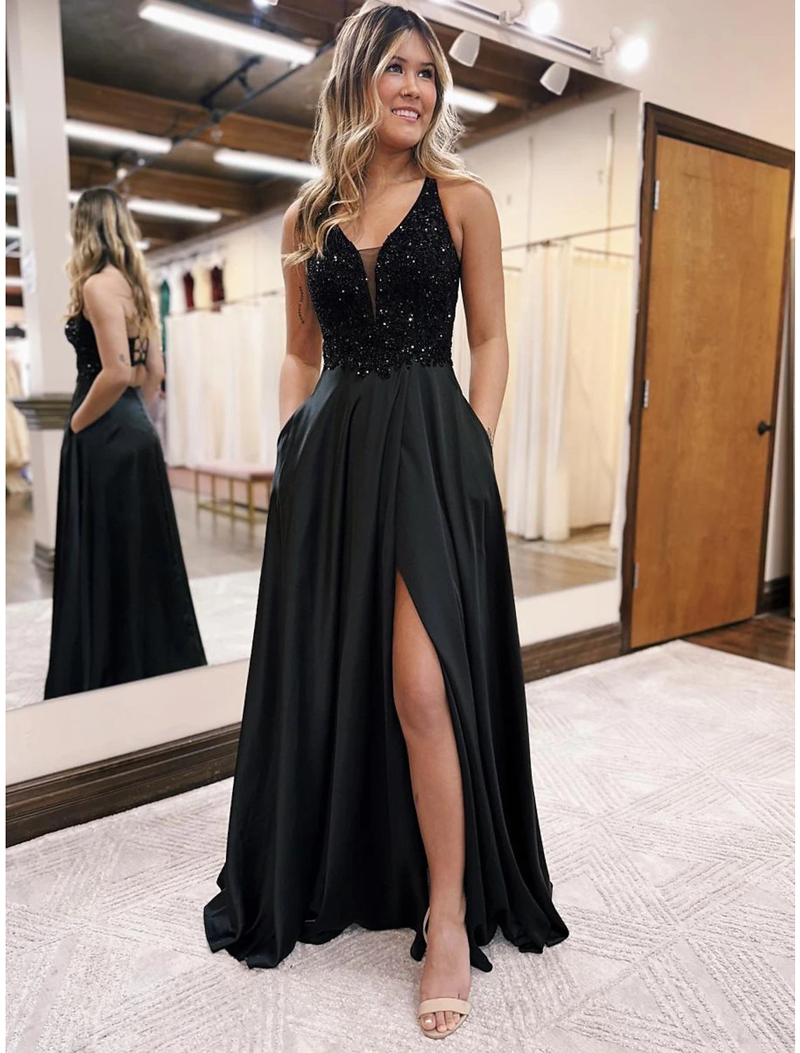 Evening Dress with Layered Satin Skirt-A-Line Evening Gown Empire Dress Formal Prom Floor Length Sleeveless V Neck Pocket Satin Backless with Beading Appliques