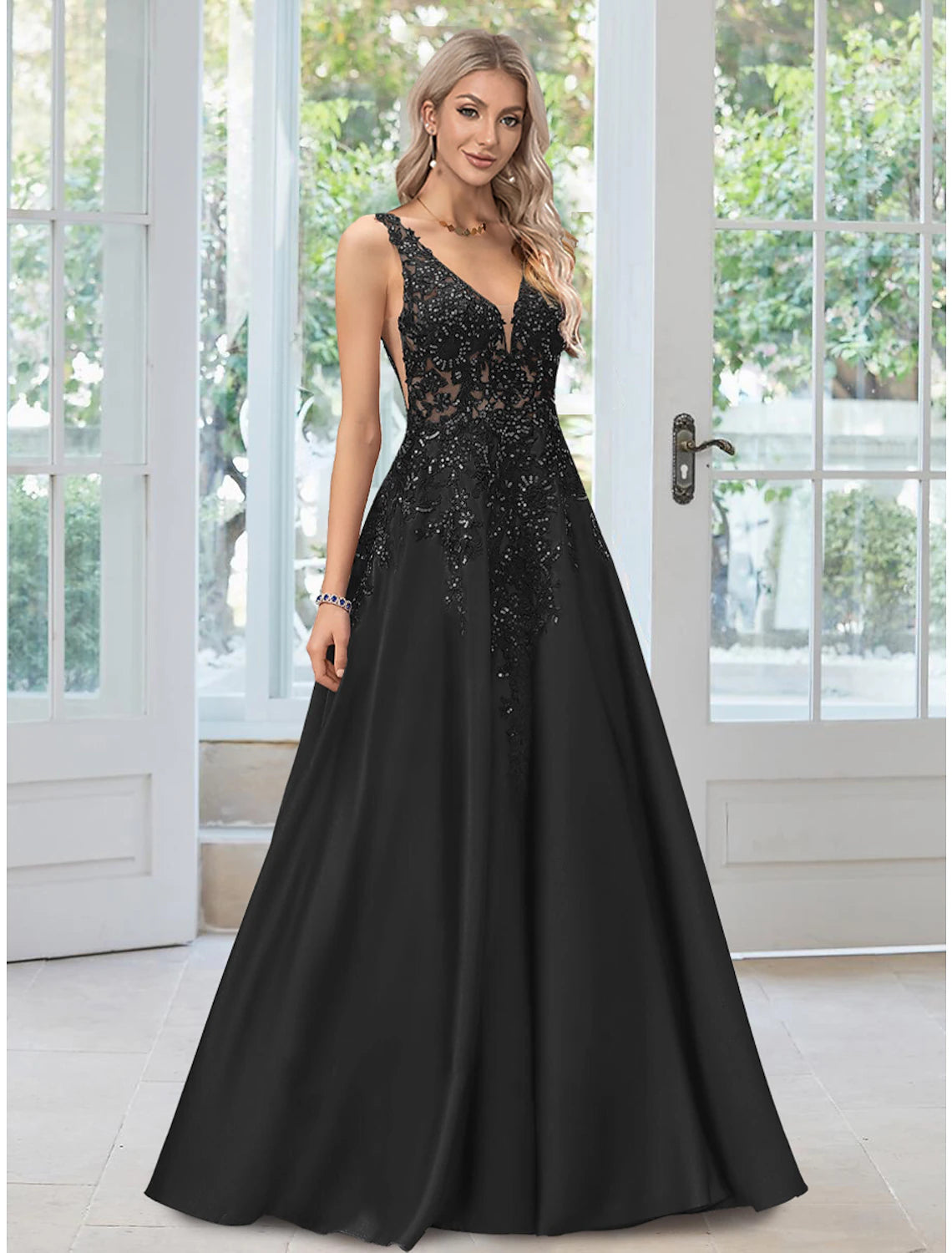 Evening Dress for Fashion Gala Event-A-Line Evening Gown Floral Dress Formal Black Tie Floor Length Sleeveless V Neck Lace with Appliques