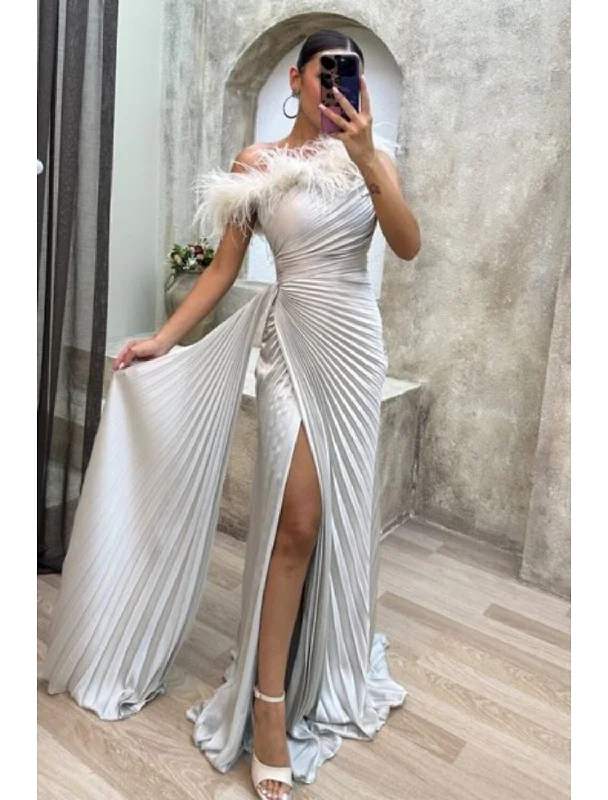 Evening Dress for Luxurious Gala Event-A-Line Evening Gown High Split Dress Formal Fall Sweep / Brush Train Sleeveless Off Shoulder Satin with Feather Pleats Slit