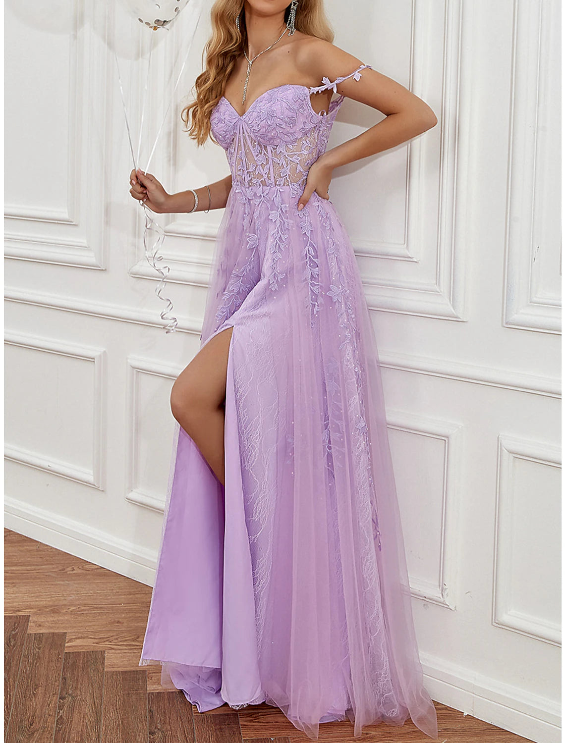 Evening Dress with Embellished Waistline-A-Line Prom Party Dress See Through Dress Formal Prom Sweep / Brush Train Sleeveless Sweetheart Tulle Backless with Beading Slit Appliques