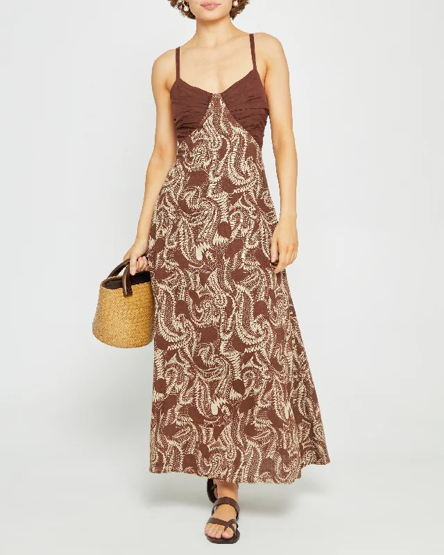 Maxi dresses for a romantic outdoor dinner -Iona Maxi Dress