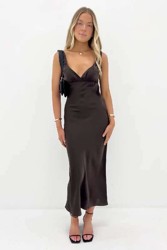 Maxi dresses for garden wedding receptions -Aire Maxi Dress Brown