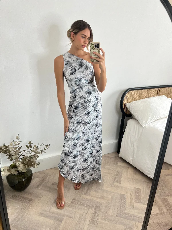 Maxi dresses for casual get-togethers -Marley Asymmetric Pleated Maxi Dress / Grey