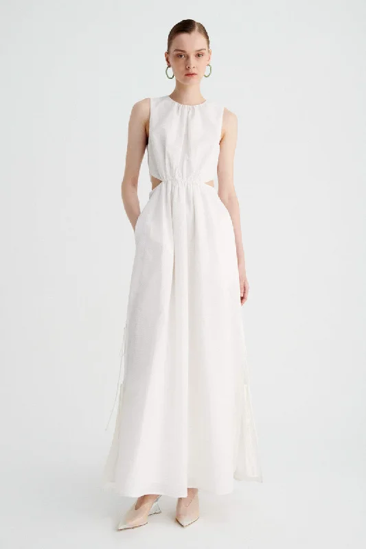 Maxi dresses for formal beach receptions -Bentley Sleevless Maxi Dress with Ties - White