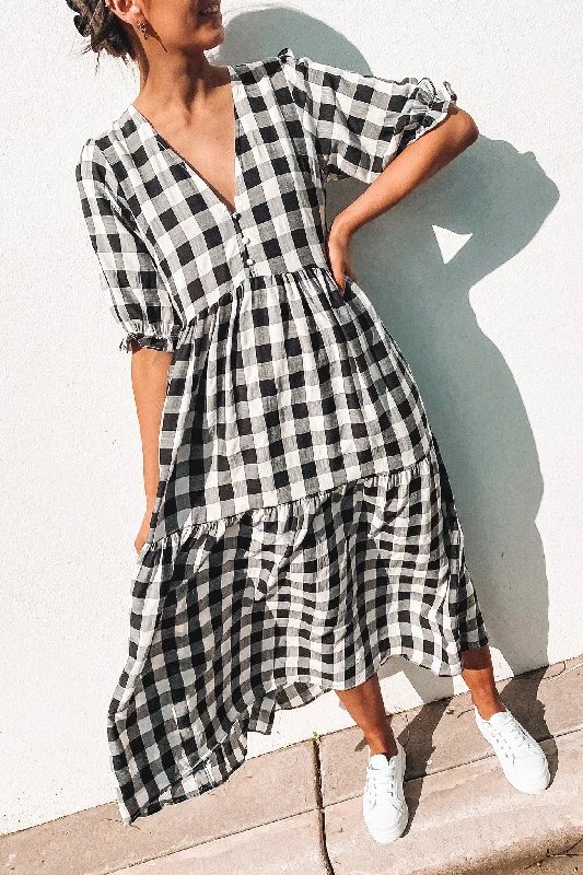 Maxi dresses with lace-up detailing for evening wear -Boden Maxi Dress Black Check