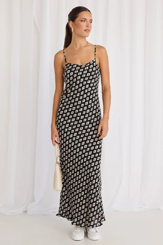 Maxi dresses for intimate beach gatherings -Camero Geo Spot Strappy Bias Maxi Dress