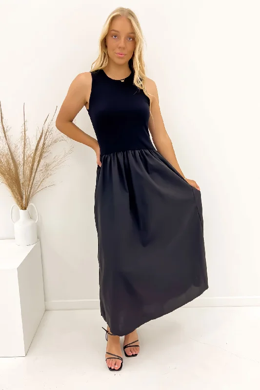 Maxi dresses for family-friendly parties -Kiho Maxi Dress Black