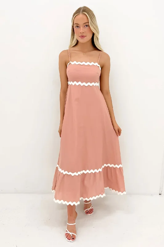 Maxi dresses for a luxurious resort holiday -Norah Maxi Dress Blush